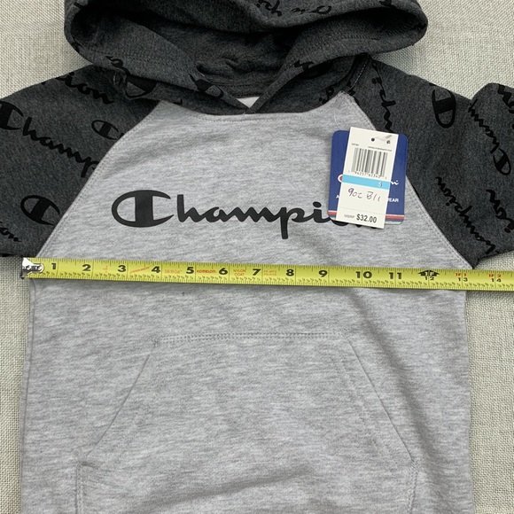 CHAMPION Little Boys Diagonal Script Raglan Fleece Hoodie Size 5 - Picture 8 of 10